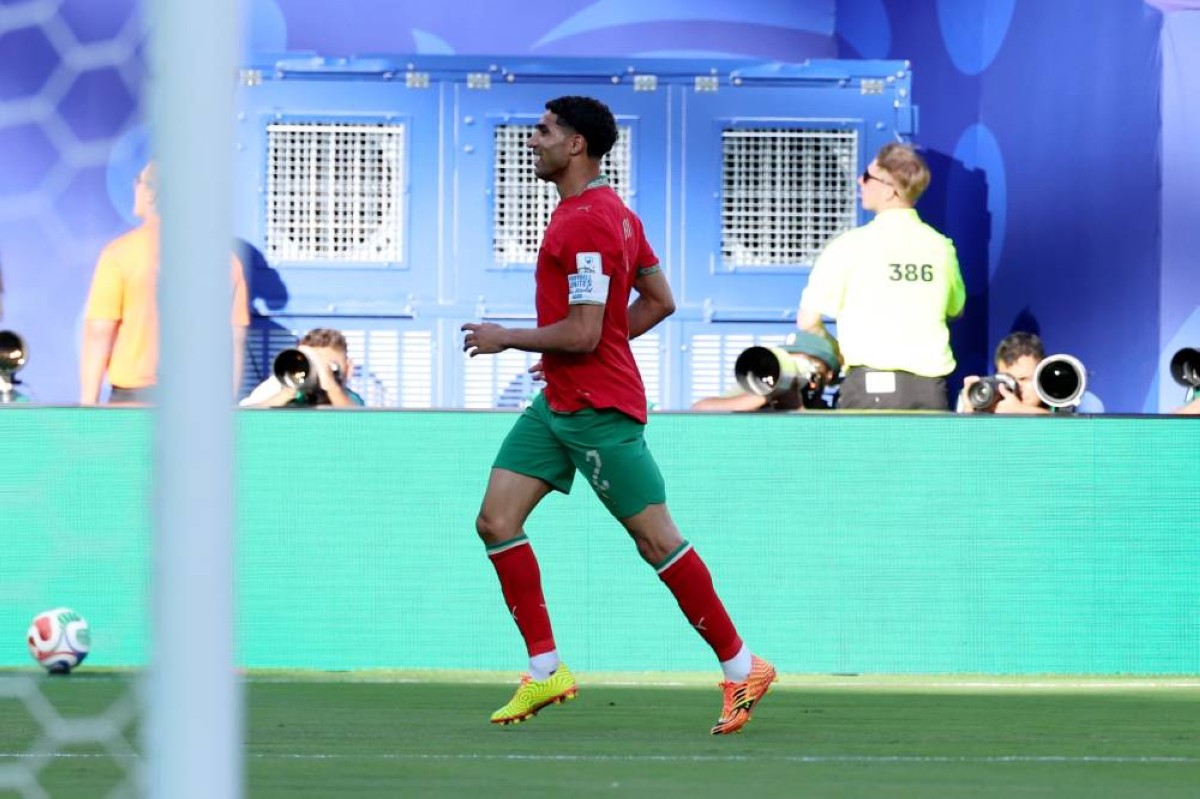 حكيمي بعد مواجهة البرازيل: سعداء بالشخصية التي أظهرها المغرب