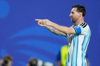 سيمفونية المستطيل.. حين تسرق "الكلاسيكيات" قلب المونديال