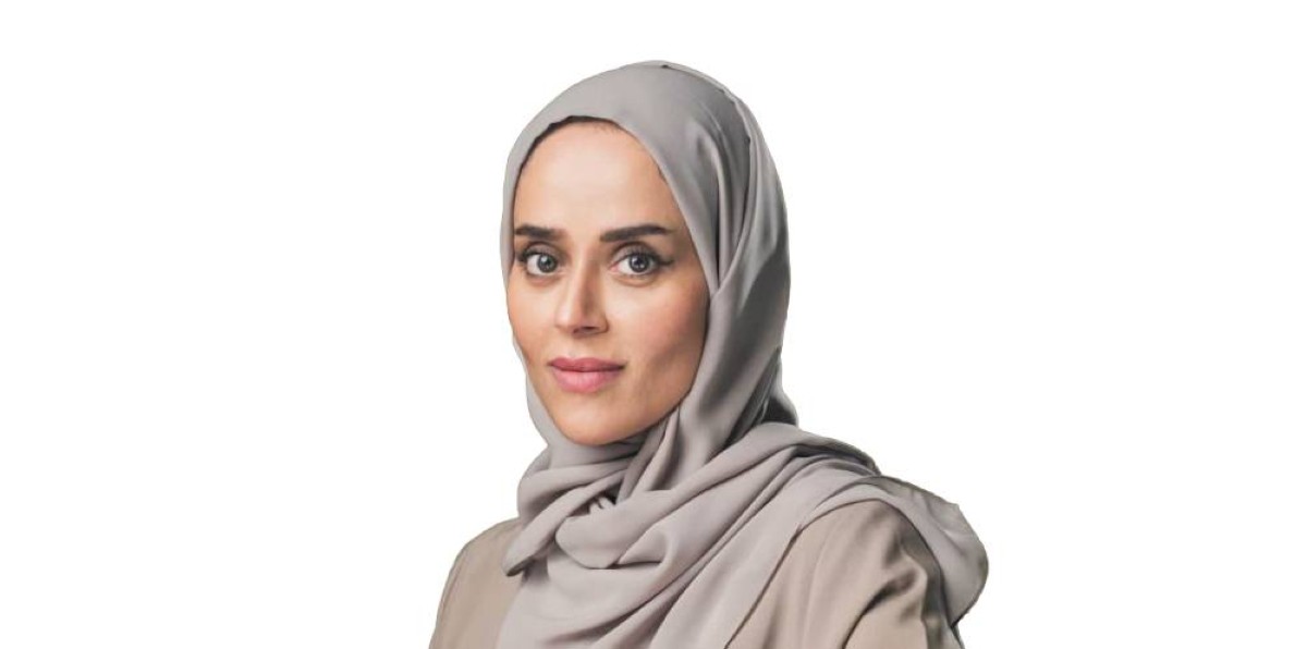 ميثاء بوحميد: تطوير مهارات الكوادر أولوية المؤسسات الإعلامية
