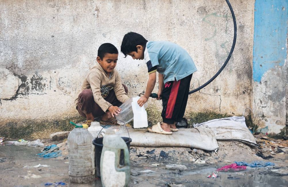 مقتل طفل وإصابة عدد من الفلسطينيينفي قصف إسرائيلي جنوب غزة