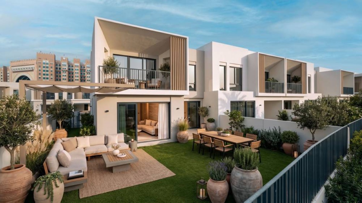«مساكن دبي ريت» يستحوذ على 220 وحدة تاون هاوس في جبل علي بقيمة 894 مليون درهم