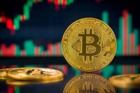 «بتكوين» تتجه لتسجيل خسارة فصلية