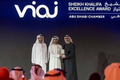 تحت رعاية رئيس الدولة.. خالد بن محمد بن زايد يكرِّم الفائزين بجائزة الشيخ خليفة للامتياز
