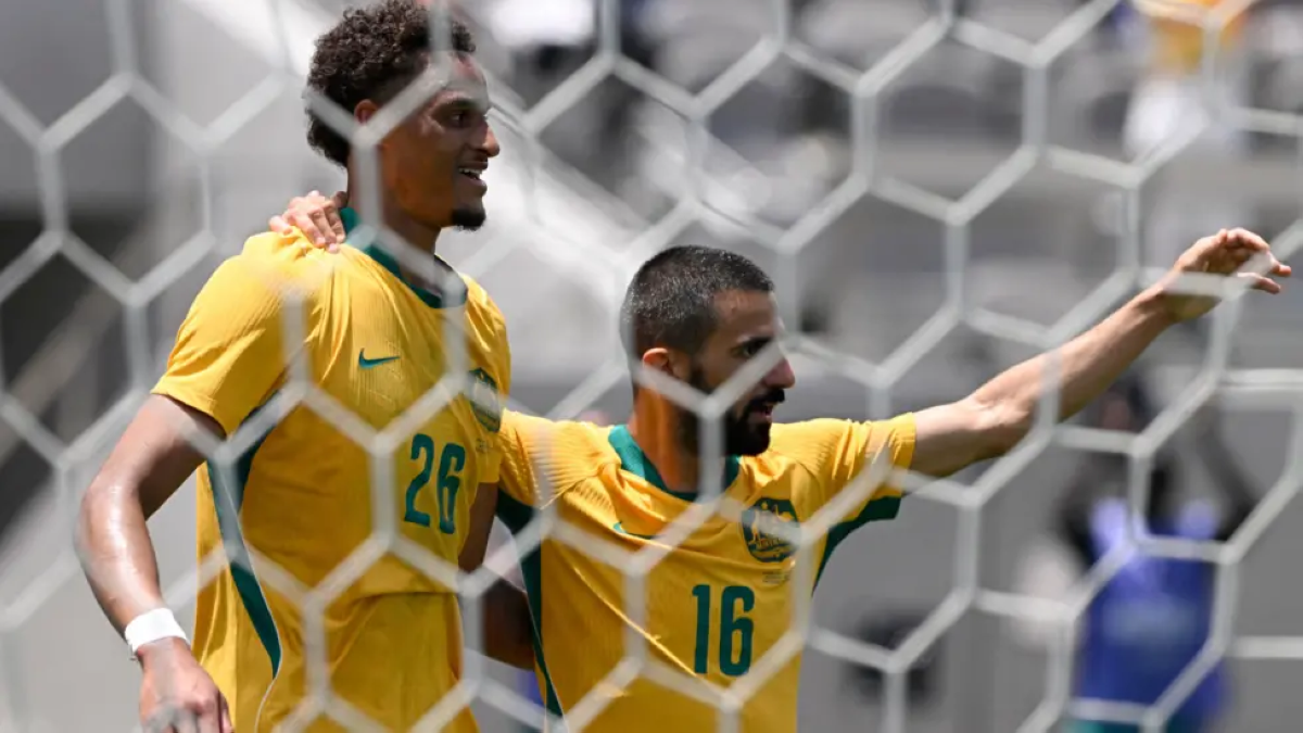 مهاجم منتخب أستراليا يعلن إسلامه قبل مواجهة مصر في كأس العالم