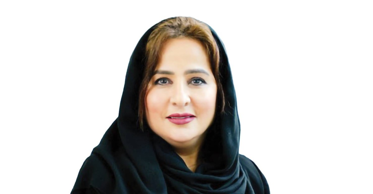 أمل المهيري.. 3 عقود في خدمة صحة المرأة وتمكينها