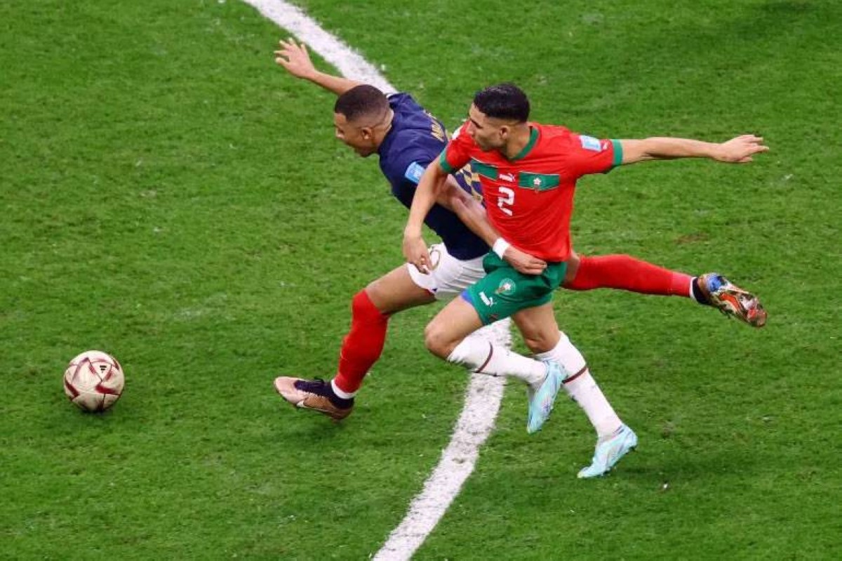 توقعات الذكاء الاصطناعي لمواجهة المغرب وفرنسا.. هل يحقق أسود الأطلس المفاجأة؟