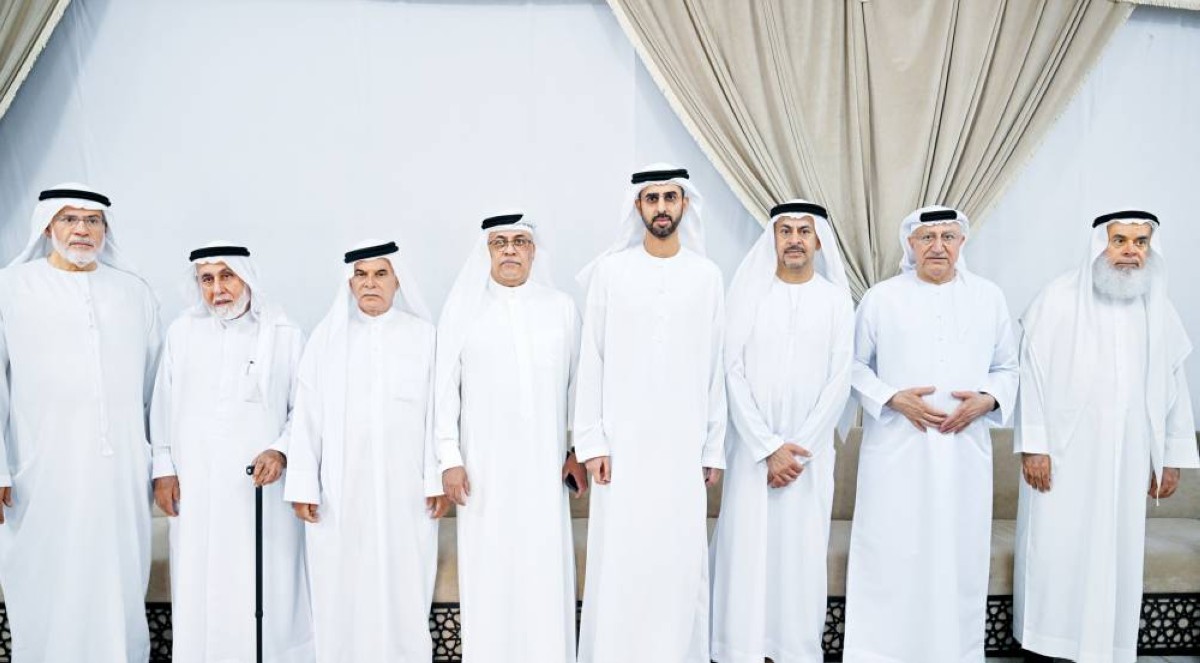 عمر العلماء وعبدالسلام المدني وشخصيات خلال العزاء