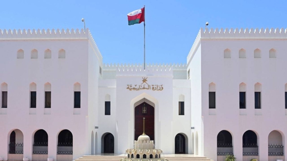 سلطنة عُمان تسلّم السفير الإيراني مذكرة احتجاج رسمية