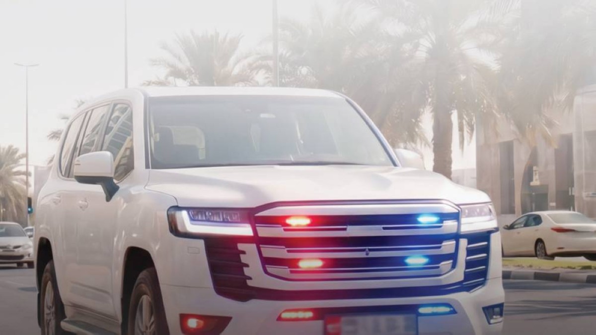 الحبس 6 أشهر وغرامة 100 ألف درهم لتزويد مركبة بأنظمة الطوارئ