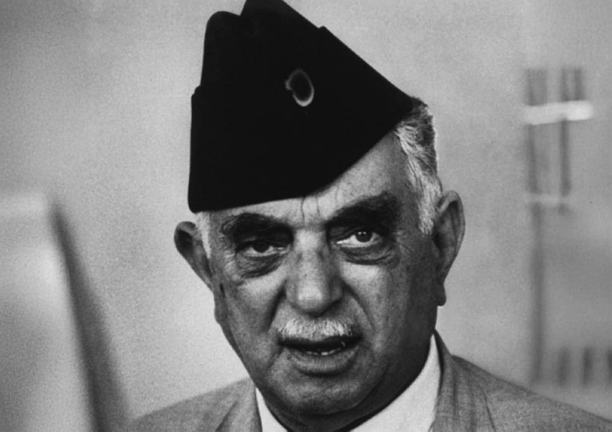 1958 مقتل رئيس الوزراء العراقي نوري السعيد، وذلك غداة الإطاحة بالنظام الملكي.
