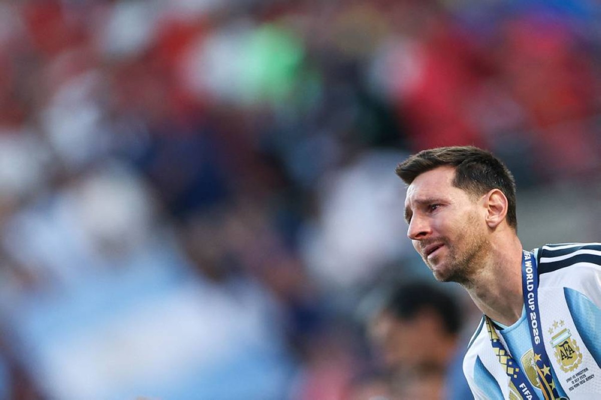 ميسي يبكي في وداعه لجماهير الأرجنتين بعد خسارة لقب مونديال 2026
