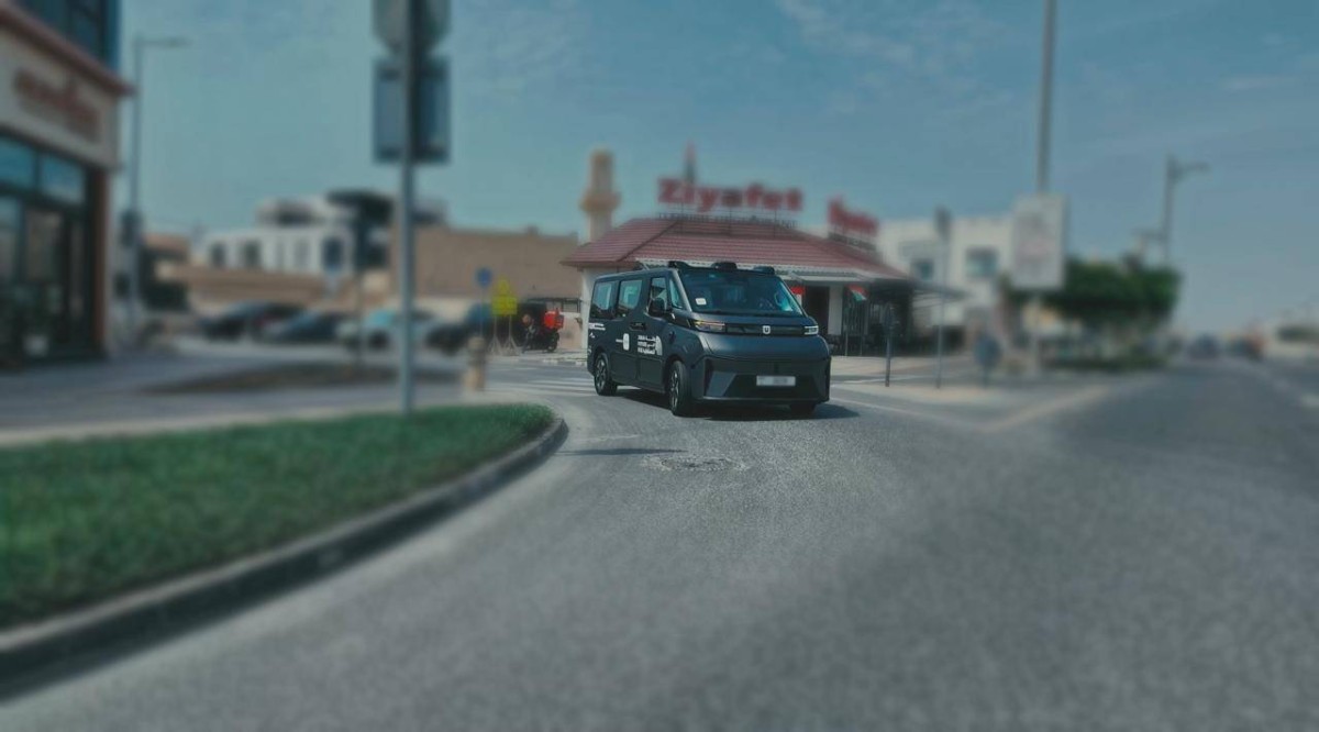 اللجنة التوجيهية للحفاظ على المظهر الحضاري لمدينة دبي تسلط الضوء على تجربة سيارات الأجرة ذاتية القيادة