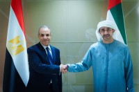 عبدالله بن زايد ووزير الخارجية المصري يبحثان الأوضاع في منطقة الشرق الأوسط