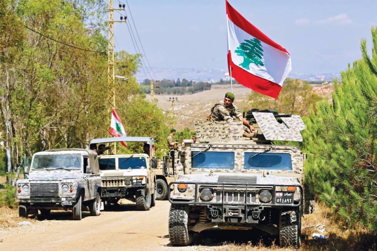 جنود من الجيش اللبناني يدخلون زوطر الغربية بقضاء النبطية جنوبي لبنان
