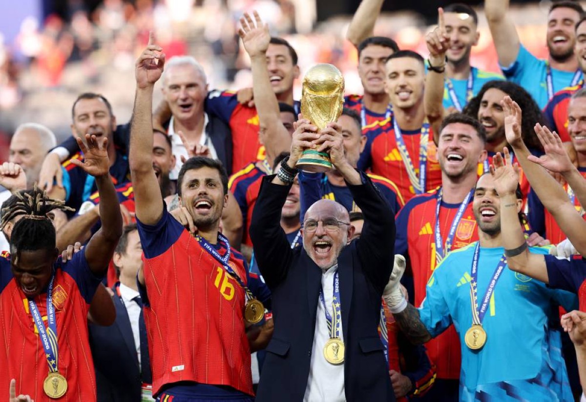 احتفالية لاعبي إسبانيا بلقب مونديال 2026 تجسيد لمنظومة كروية متفوقة | أ ف ب