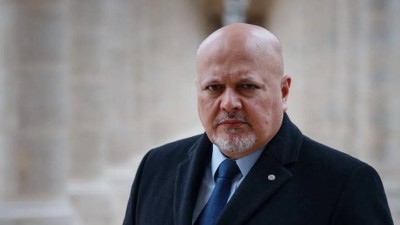 إقالة المدعي العام للجنائية الدولية من منصبه