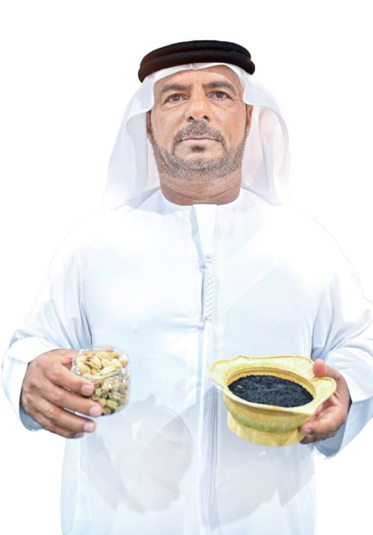 مزارع إماراتي يحوّل خبرة نصف قرن إلى نموذج يدعم الأمن الغذائي