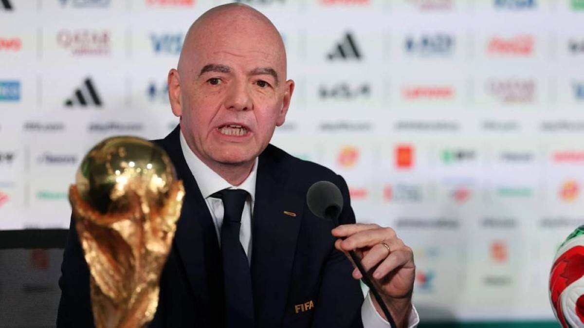 «فيفا» يقترب من حسم مقترح مونديال الـ64 منتخبًا