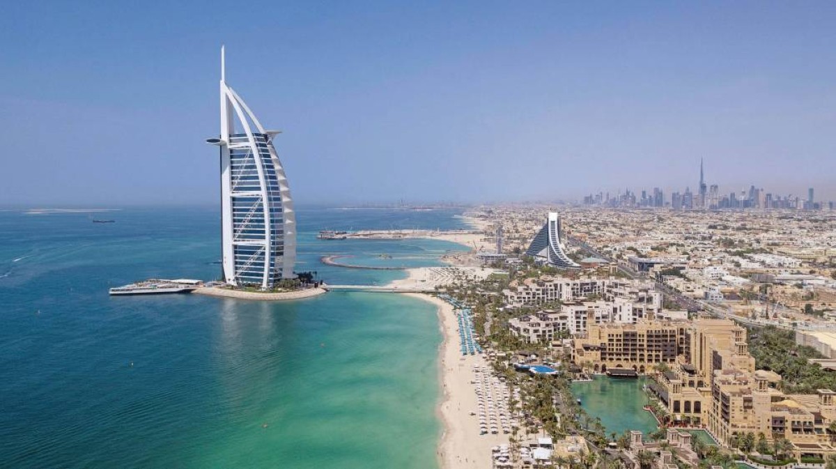 برج العرب ومدينة جميرا وفندق «جميرا بيتش» وجهات مميزة للزوار والسياح 