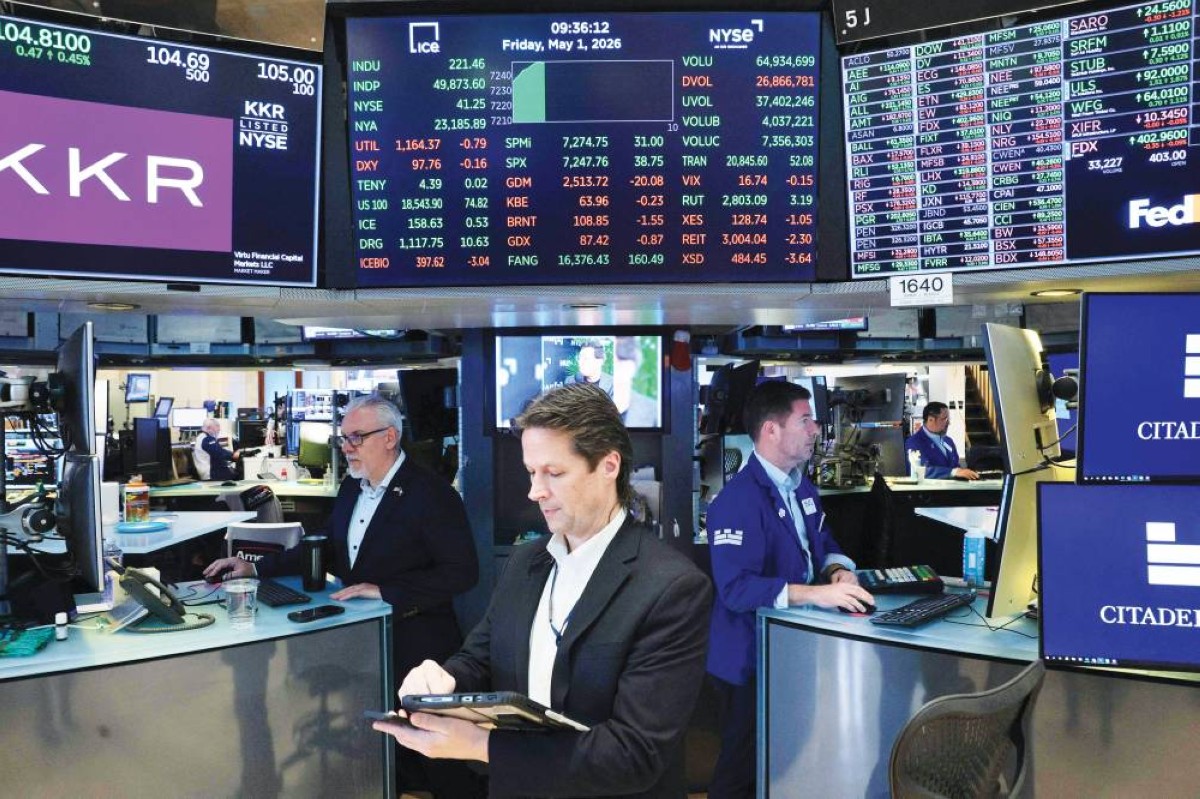 «وول ستريت» ترتفع في بداية أسبوع حافل بالنتائج والبيانات.. و«أمازون» تخترق 3 تريليونات