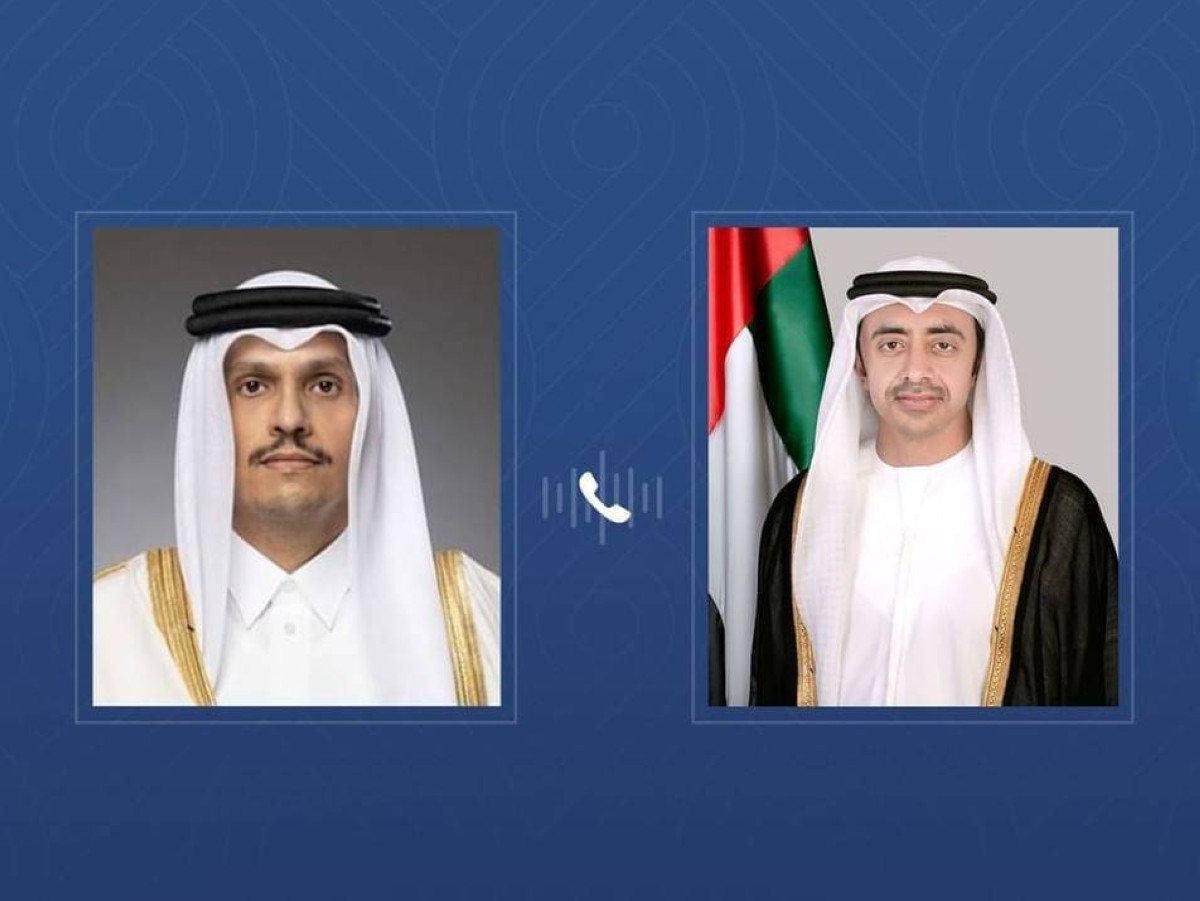 عبدالله بن زايد ورئيس مجلس الوزراء وزير خارجية قطر يبحثان هاتفياً التطورات الإقليمية