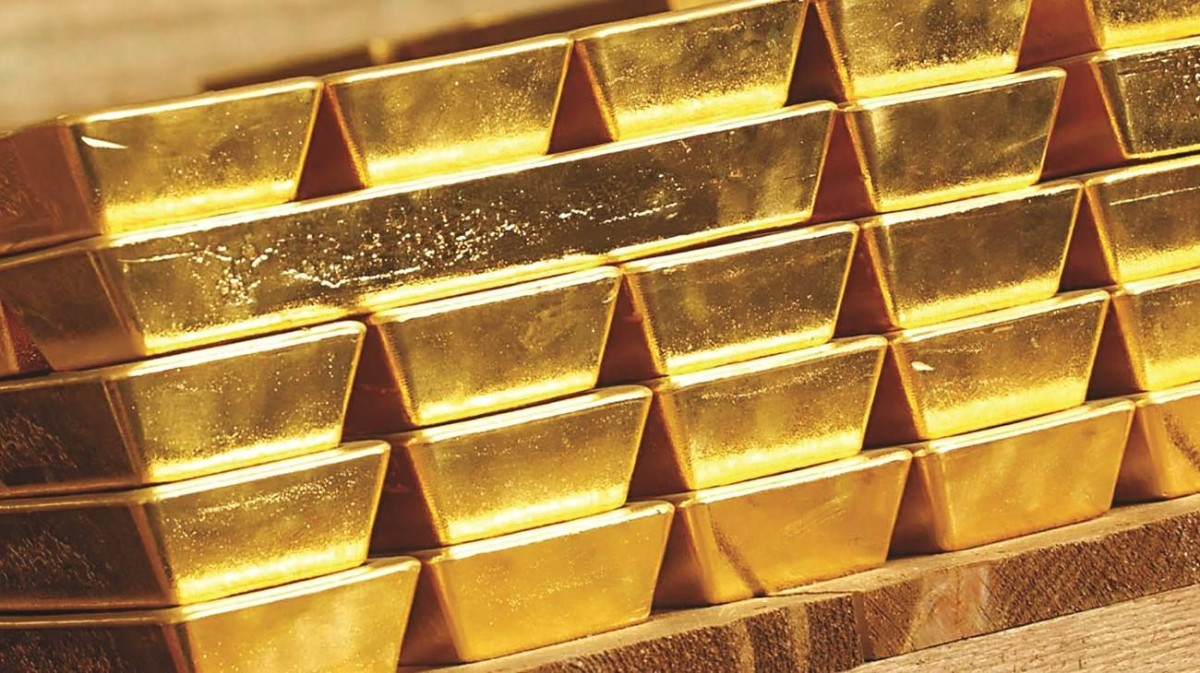 الذهب يرتفع قليلا وسط التوتر بالشرق الأوسط وترقب بيانات أمريكية