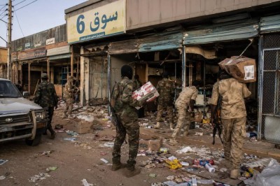 السودان.. نهب بالنهار وحظر تجول بالليل.. مسلحون في زي عسكري يثيرون الذعر جنوب العاصمة