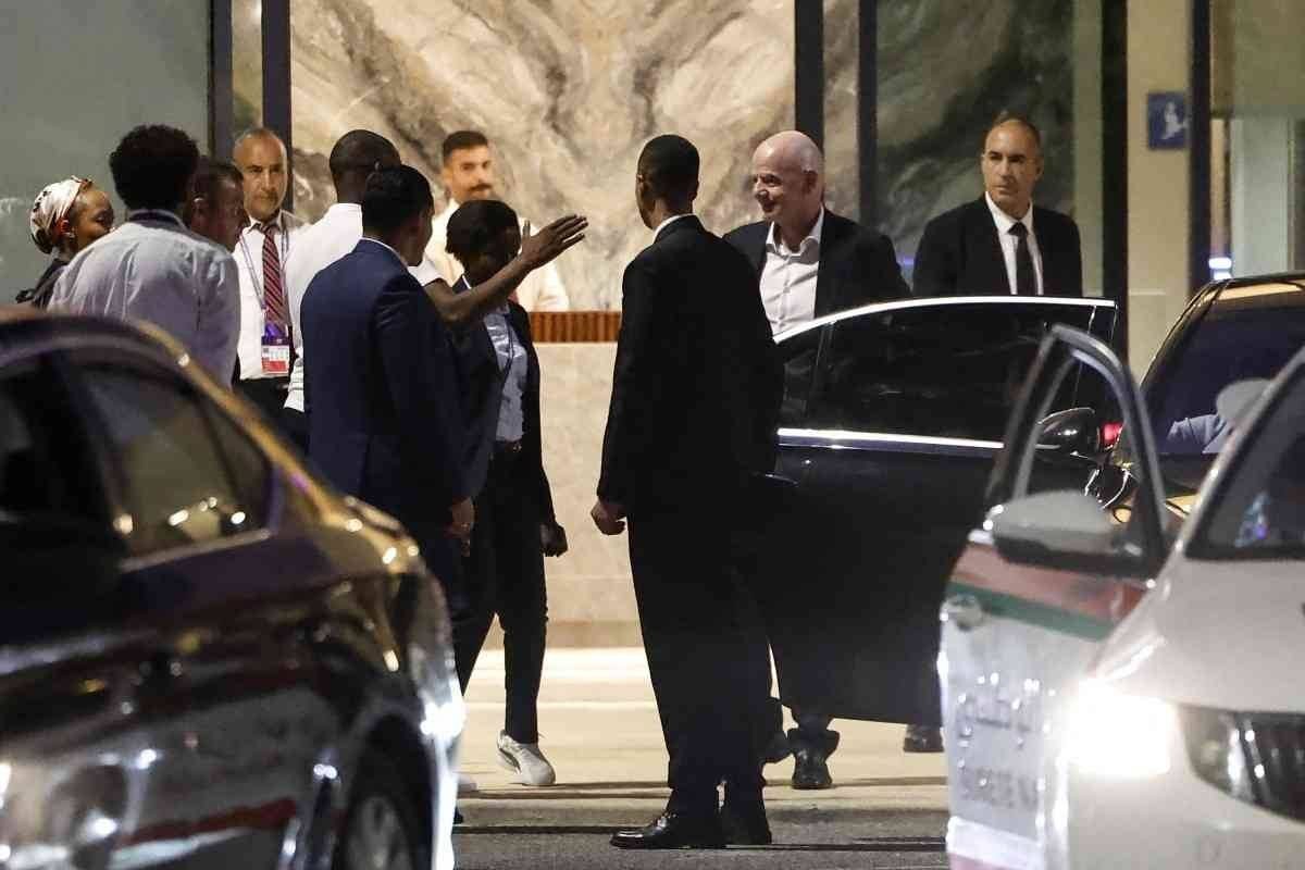 إنفانتينو يحضر مباراة زامبيا ومالاوي بعد تجديد الثقة فيه