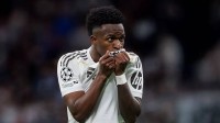 رسمياً.. فينيسيوس يغلق باب الرحيل ويجدد لريال مدريد
