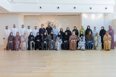 «دبي للثقافة» و«المعرفة» تبحثان دمج الفنون بالمدارس الخاصة