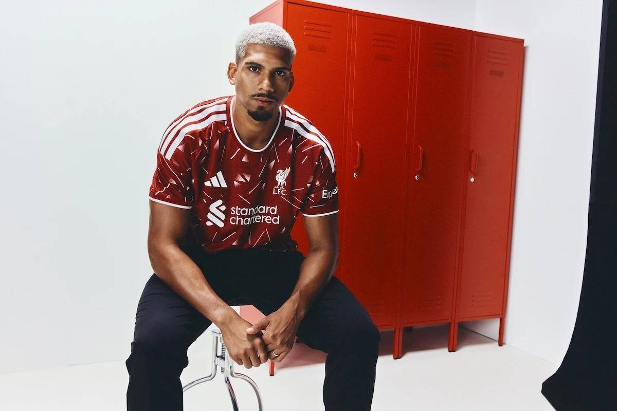 ليفربول يعلن تعاقده مع أراوخو