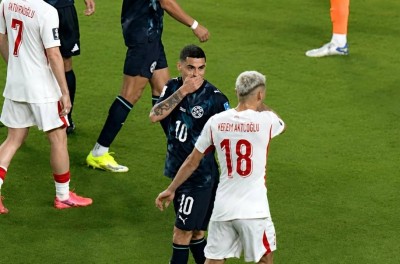 الدوري الإسباني يرفض عقوبة تغطية الفم ويتشدد في إضاعة الوقت