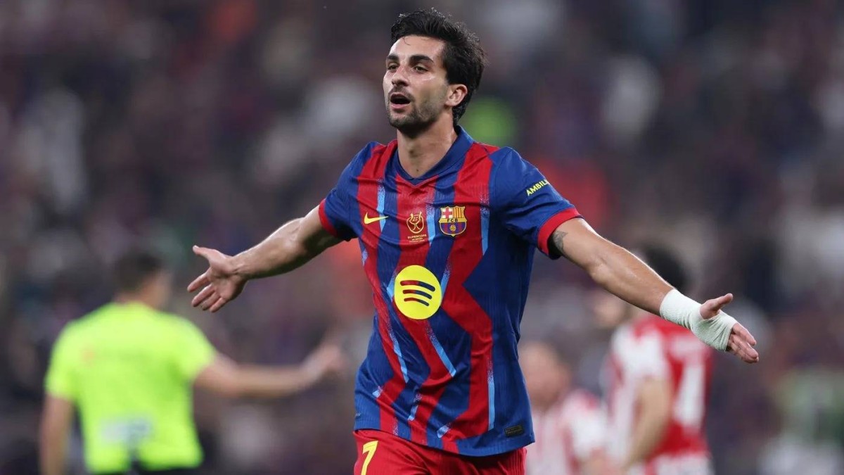 برشلونة يوافق على عرض سان جرمان لضم توريس