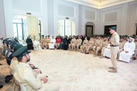 عبدالله المري متحدثاً خلال اللقاء