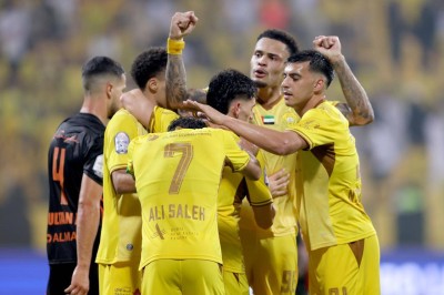 لماذا يتصدر الوصل دوري أدنوك رغم تساويه مع شباب الأهلي؟