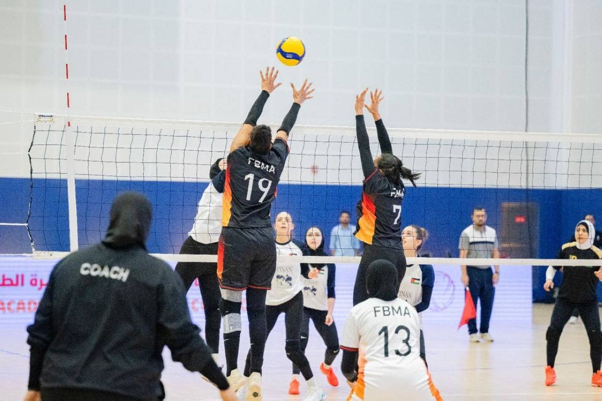 فوزان في افتتاح بطولة كأس أكاديمية فاطمة بنت مبارك للكرة الطائرة