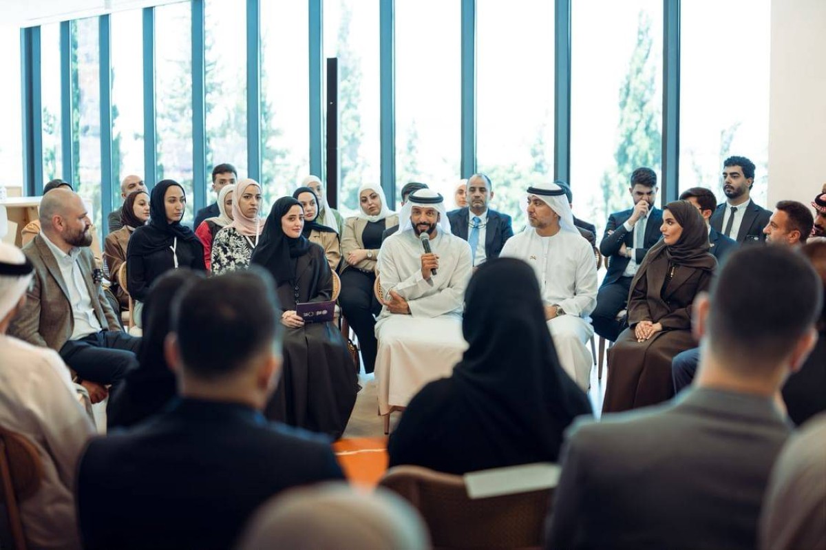 "الاتحادية للشباب" ومركز الشباب العربي يناقشان تعزيز مشاركة الشباب في صنع القرار