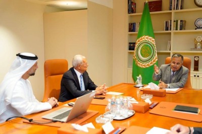نبيل فهمي يبحث مع قيادات الاتحاد العربي للاقتصاد الرقمي تعزيز التحول التكنولوجي