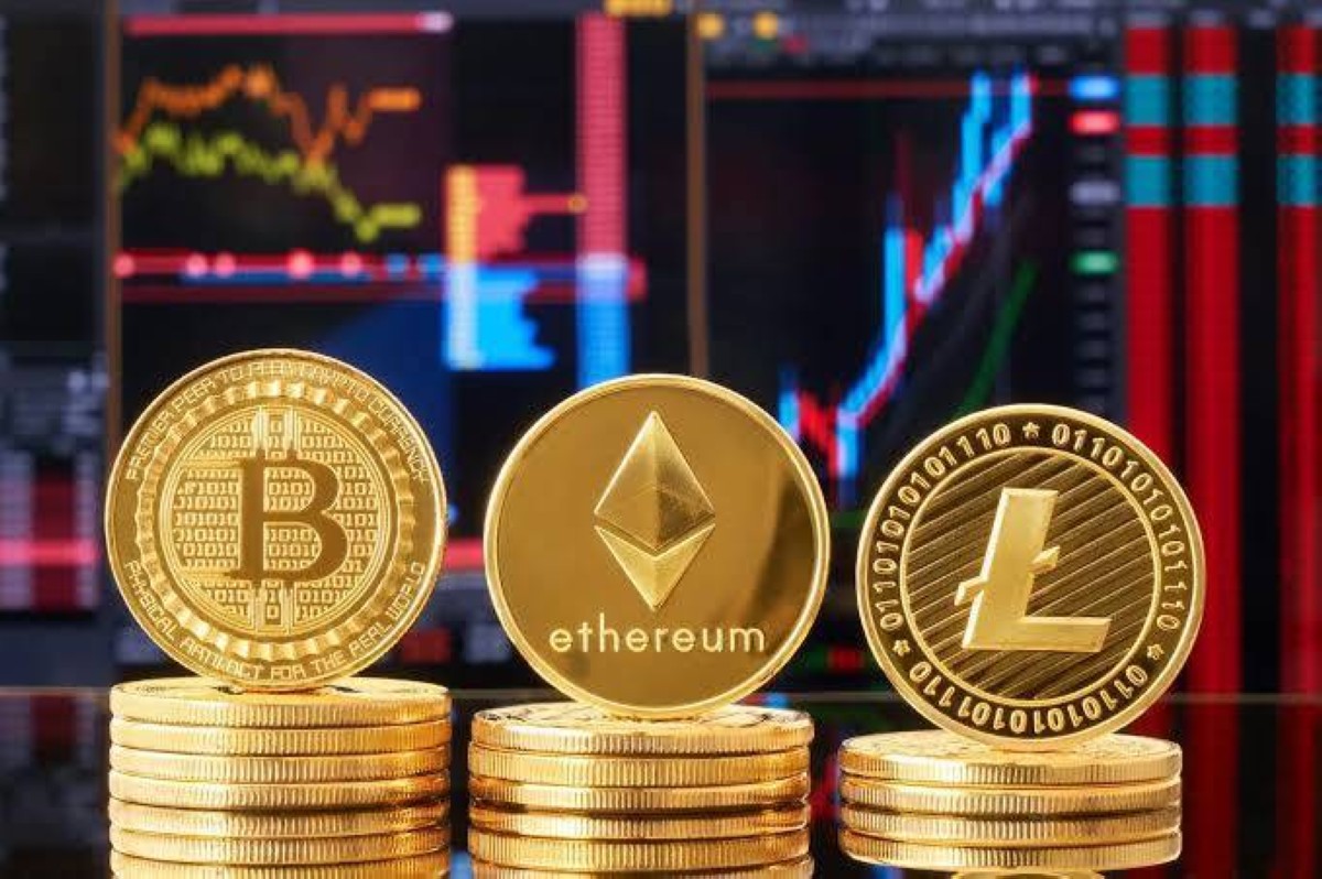 الصناديق المتداولة تحلّق بـ«بتكوين» فوق 78 ألفاً