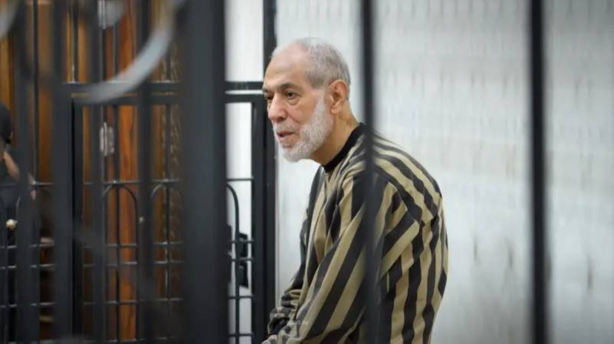 الحكم بالسجن المؤبد بحق مفتي سوريا السابق أحمد حسون