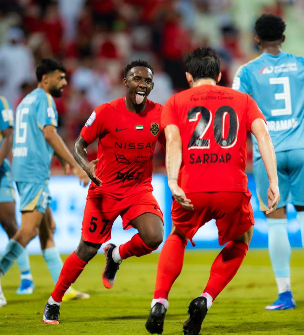 الوصل وشباب الأهلي.. من الأقرب للفوز في قمة الجولة الثالثة؟