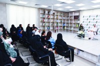 عائشة سلطان.. المرأة الإماراتية تعيد تشكيل المشهد الثقافي والإعلامي