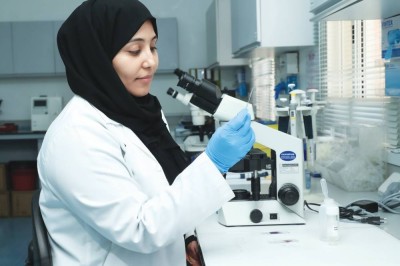 الشيخة فاطمة:المرأة الإماراتية مربية الأجيال وصانعة المستقبل