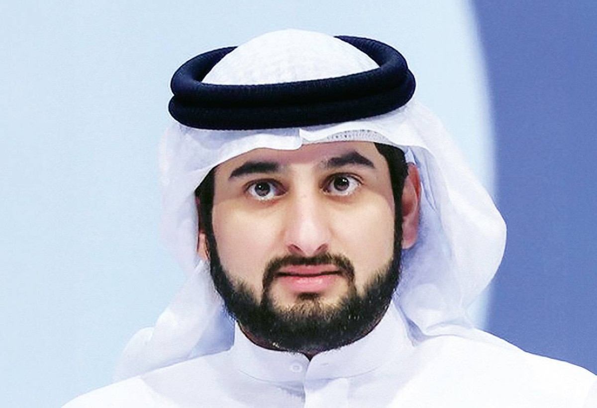 أحمد بن محمد: المرأة الإماراتية مصدر قوة وإلهام وفخر لوطنها
