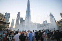 «مفاجآت الصيف» ترسخ دبي وجهة عالمية للسياحة والتجزئة