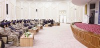منتسبات شرطة أبوظبي على منصة التكريم