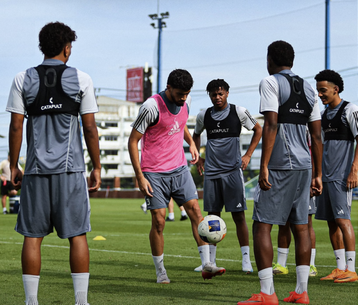 «أبيض الشباب» يواجه تايلاند في تصفيات كأس آسيا غداً