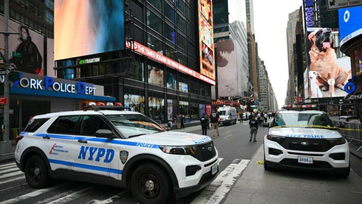أمريكا.. مقتل شخصين إثر حادثة طعن في ساحة "تايمز سكوير"