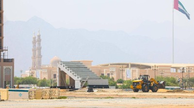 تنفيذاً لتوجيهات حاكم الشارقة.. بدء الأعمال الإنشائية لاستاد دبا الحصن