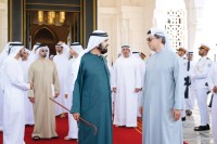 محمد بن راشد ومنصور بن زايد وحمدان بن محمد وسيف بن زايد والوزراء عقب اجتماع مجلس الوزراء